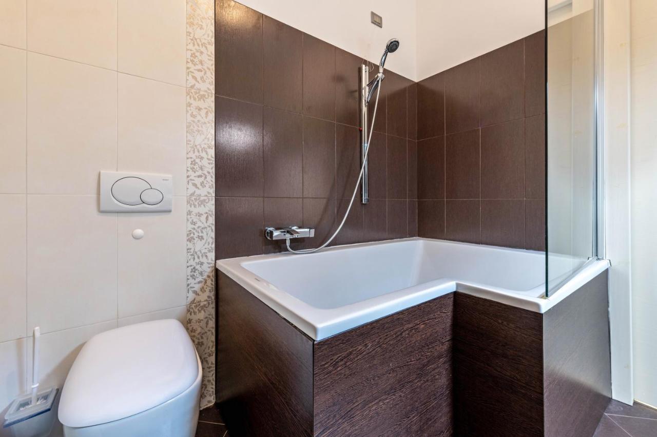 Residence Virgilio Green Toscolano Maderno Exterior photo